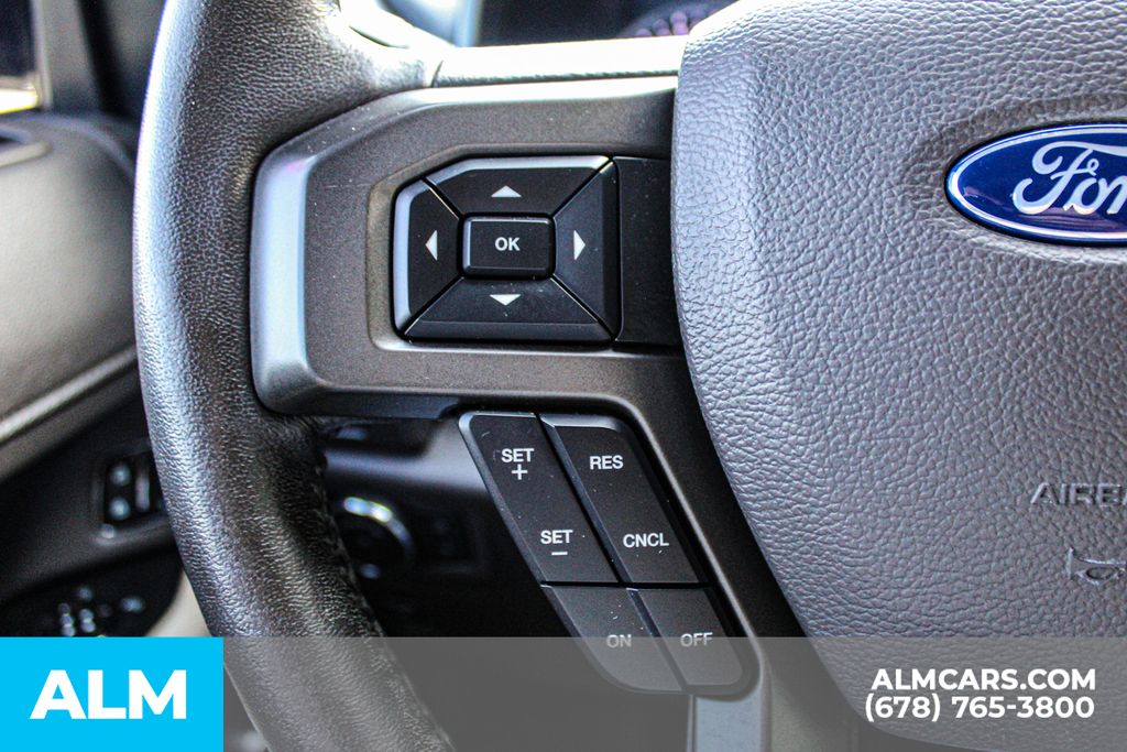 Used 2020 Black Ford XLT image 28