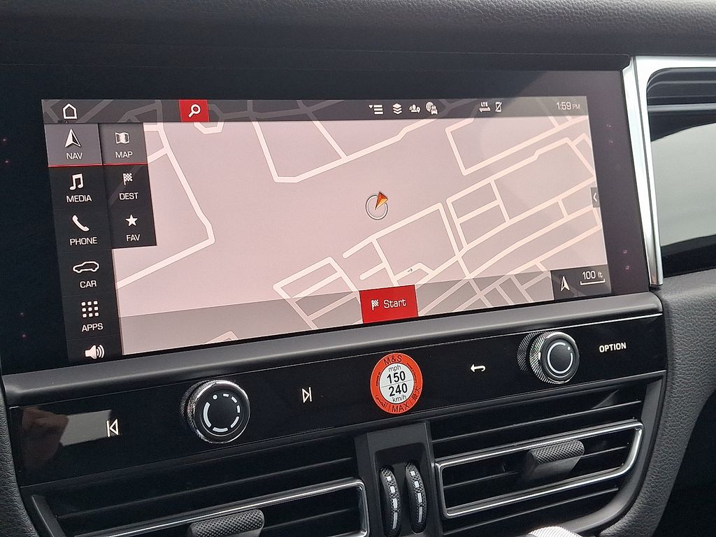 Thumbnail: 2026 Porsche Macan - 20