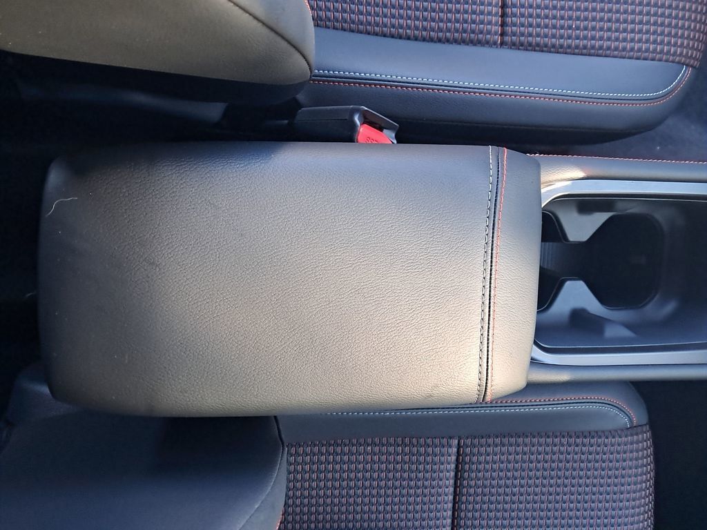 2026 Nissan Kicks SR White at South Hills Kia