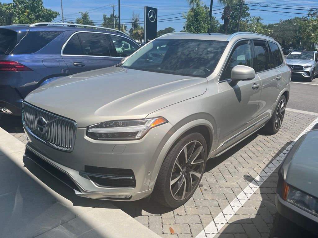 Sand Metallic 2018 Volvo XC90 SUV / Crossover All-Wheel Drive Automatic