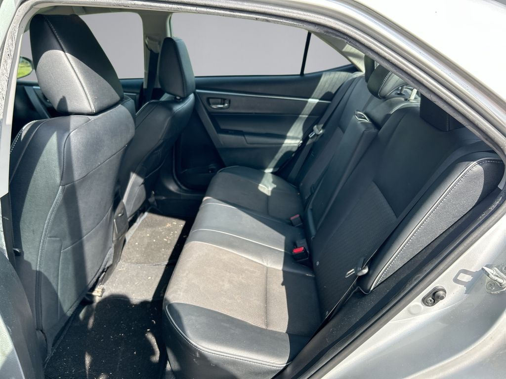 Thumbnail: 2015 Toyota Corolla - 27