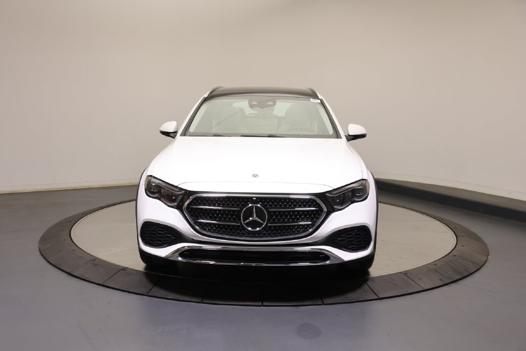 Thumbnail: 2027 Mercedes-Benz E-Class - 8