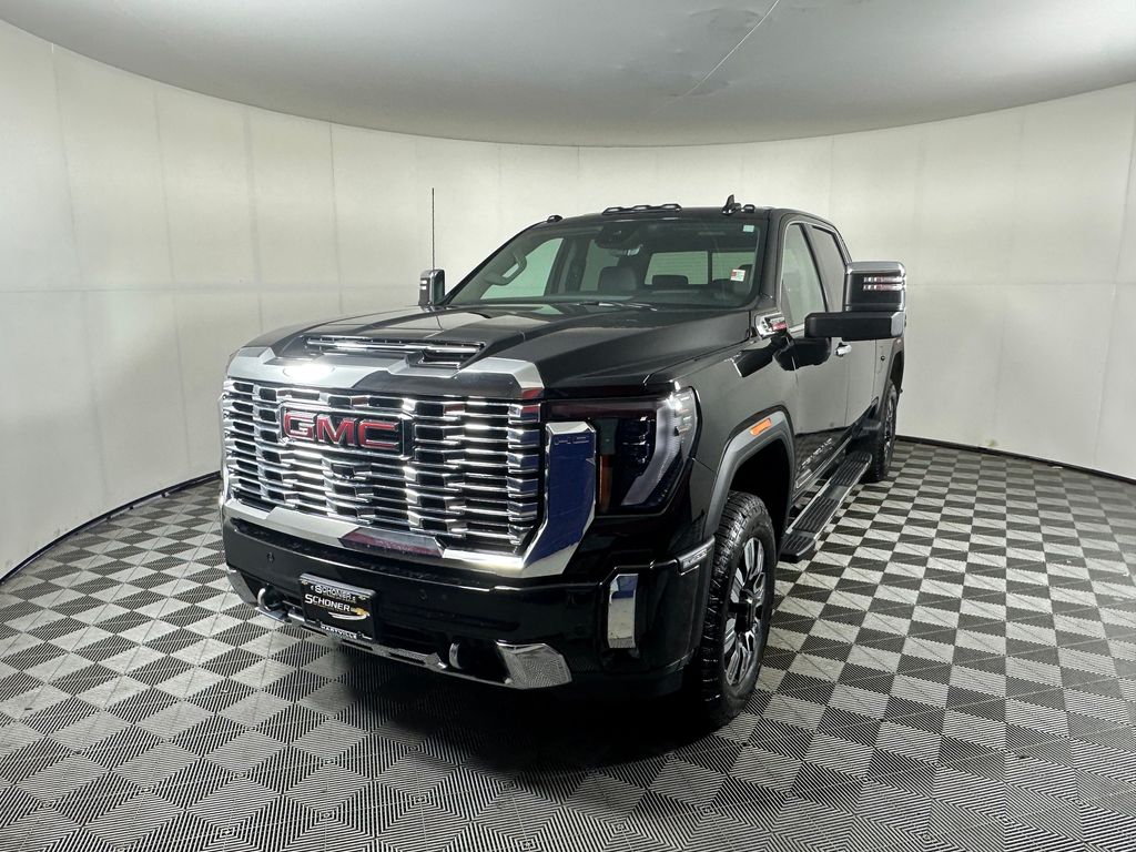  2025 GMC Sierra 3500HD Denali Crew Cab 4WD   