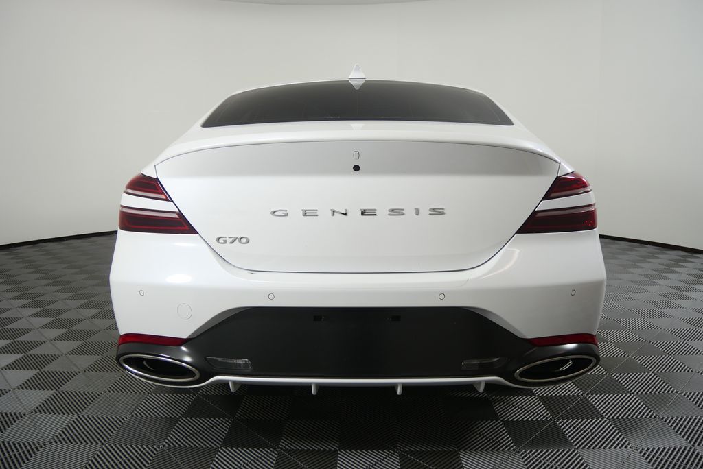 Thumbnail: 2024 Genesis G70 - 4