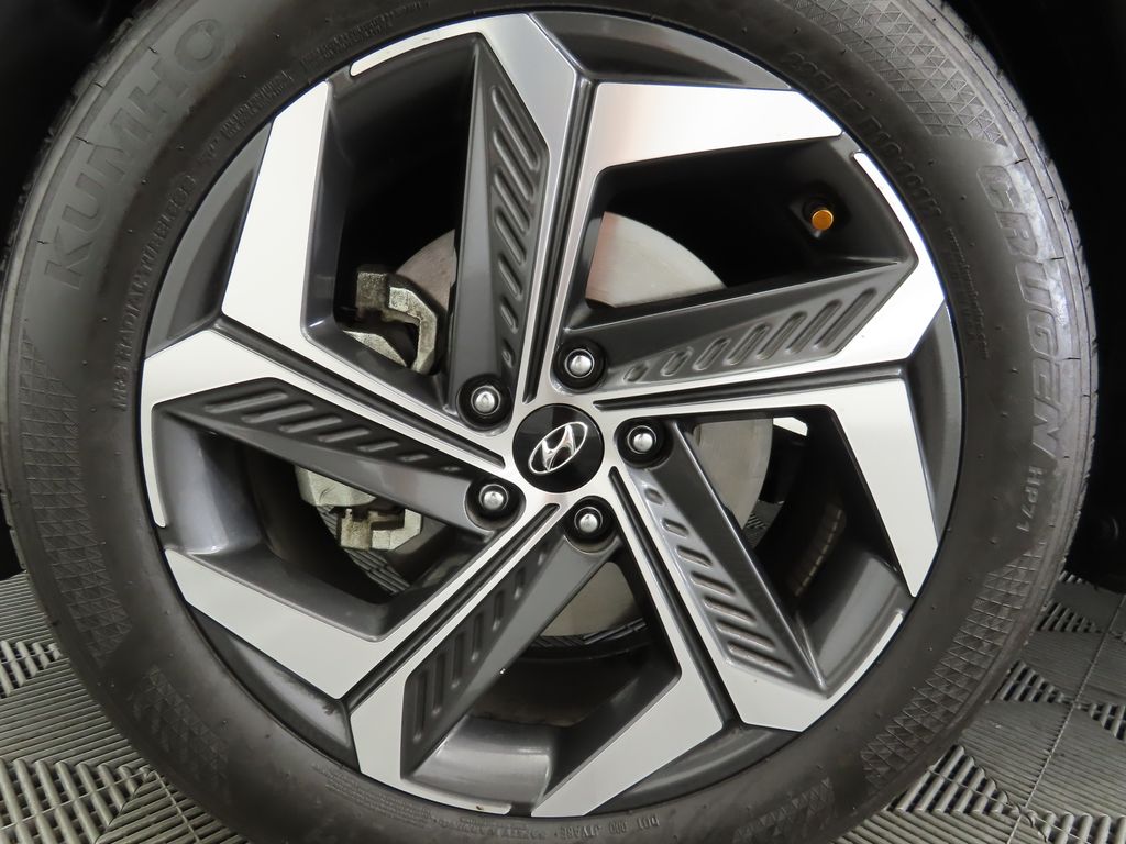 2023 Hyundai Tucson Limited 30