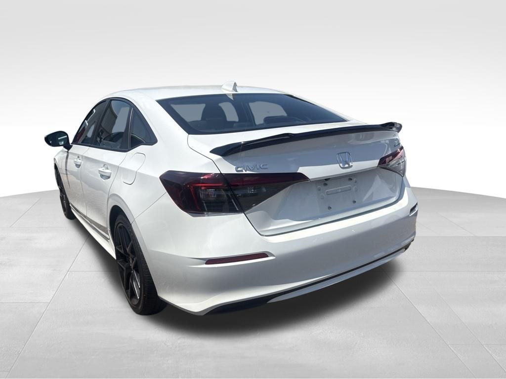Used 2025 White Honda Sport image 17