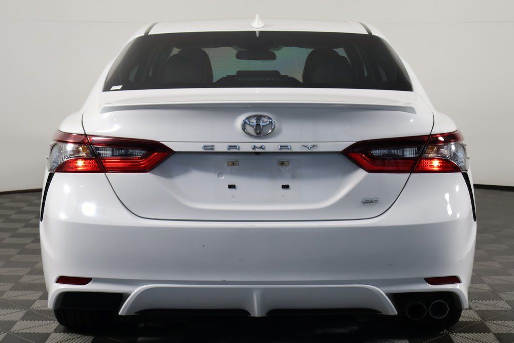 Thumbnail: 2022 Toyota Camry - 5