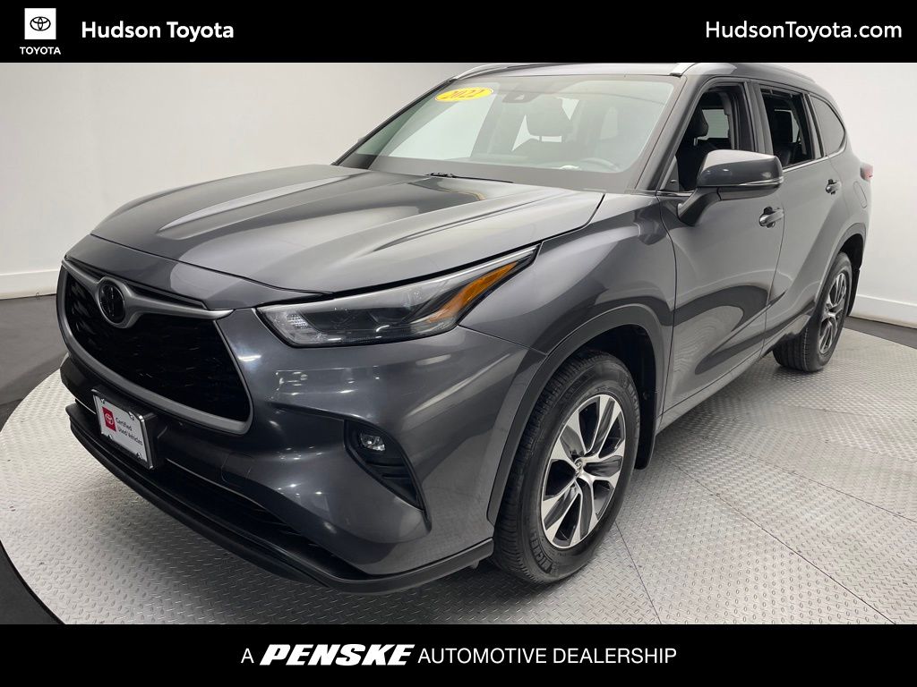 2022 Toyota Highlander XLE -
                Jersey City, NJ