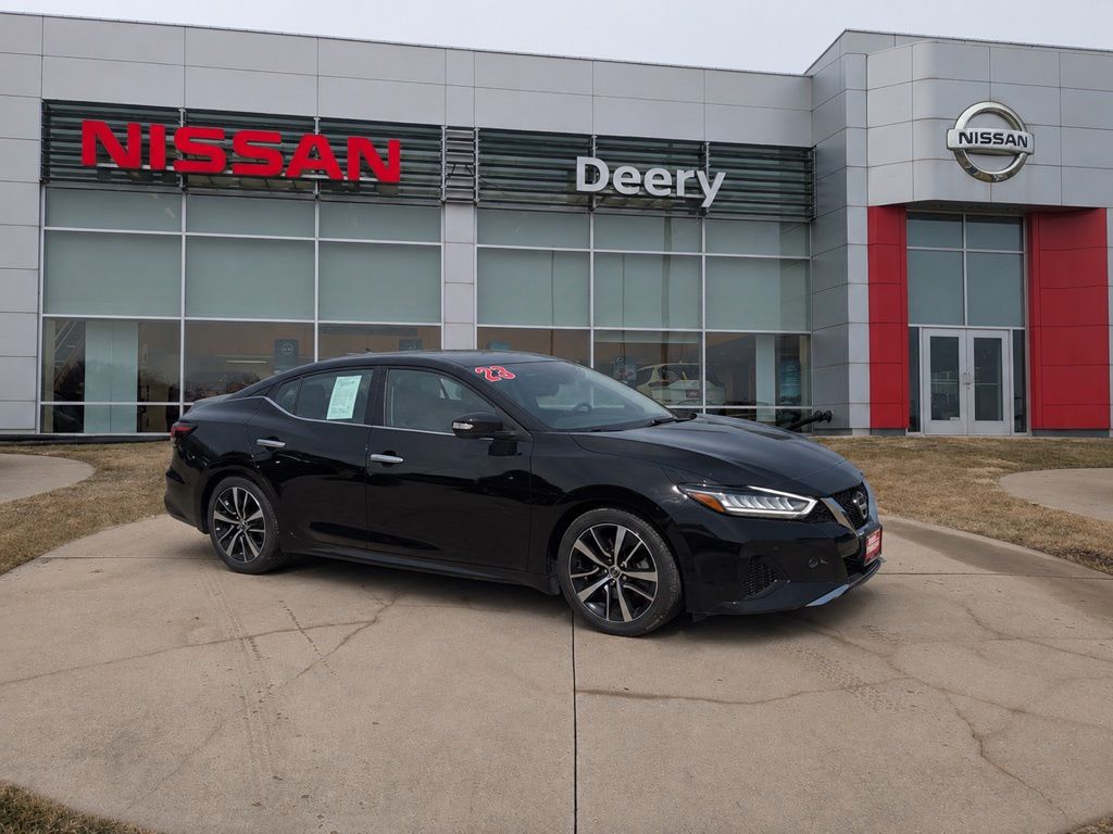 Super Black 2023 Nissan Maxima SL FWD Sedan Continuously Variable Transmission