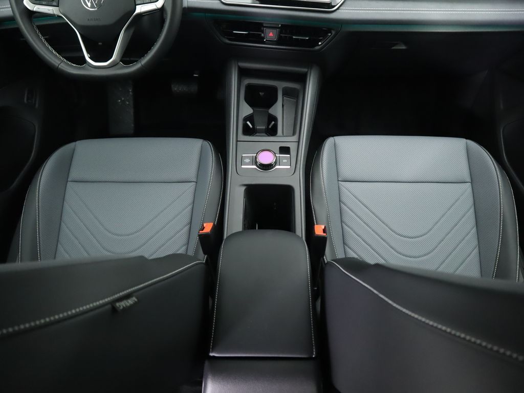 Thumbnail: 2026 Volkswagen Tiguan - 16