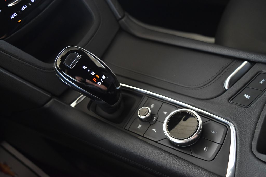 2025 Cadillac XT5 Premium Luxury - Photo 22