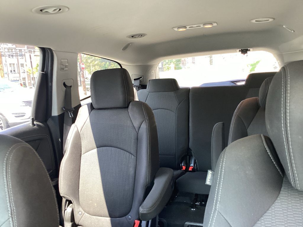 Used 2017 Chevrolet Traverse SUV