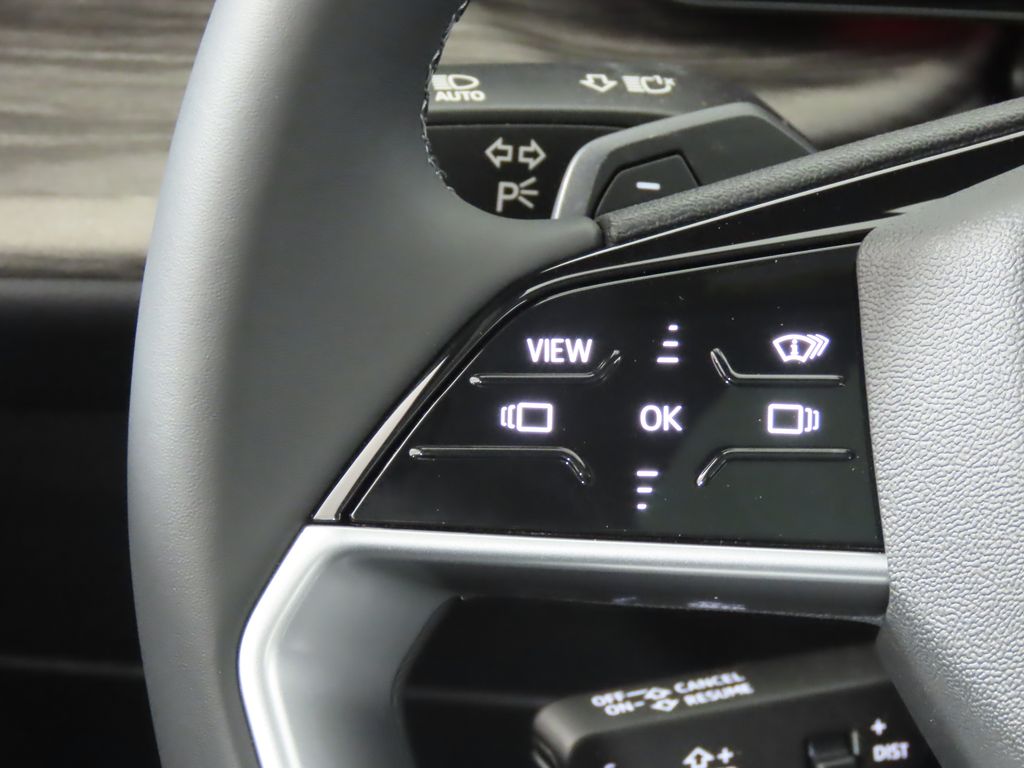 Thumbnail: 2025 Audi Q5 - 15