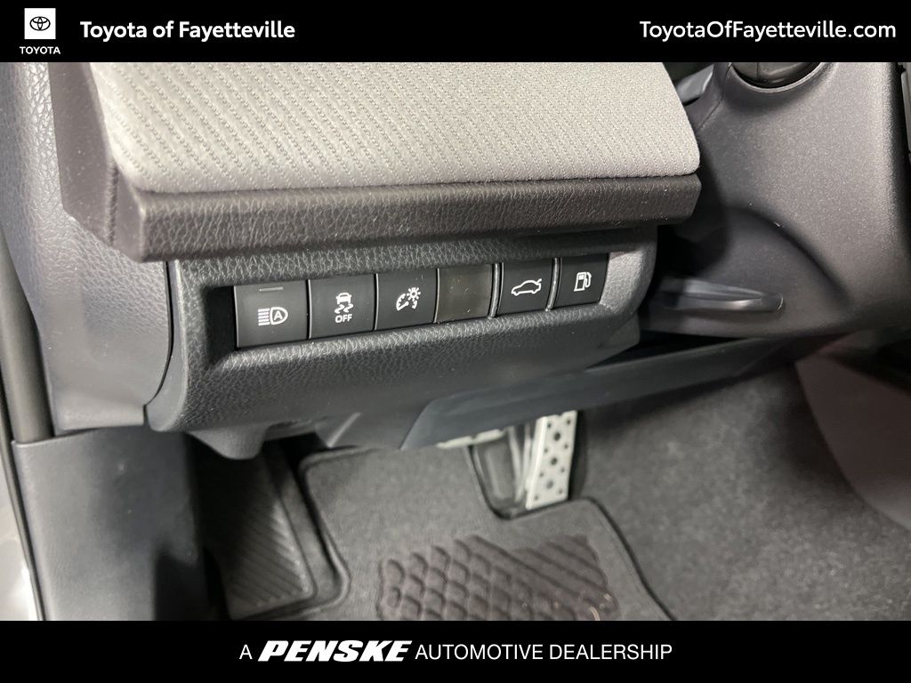 Thumbnail: 2026 Toyota Camry - 26