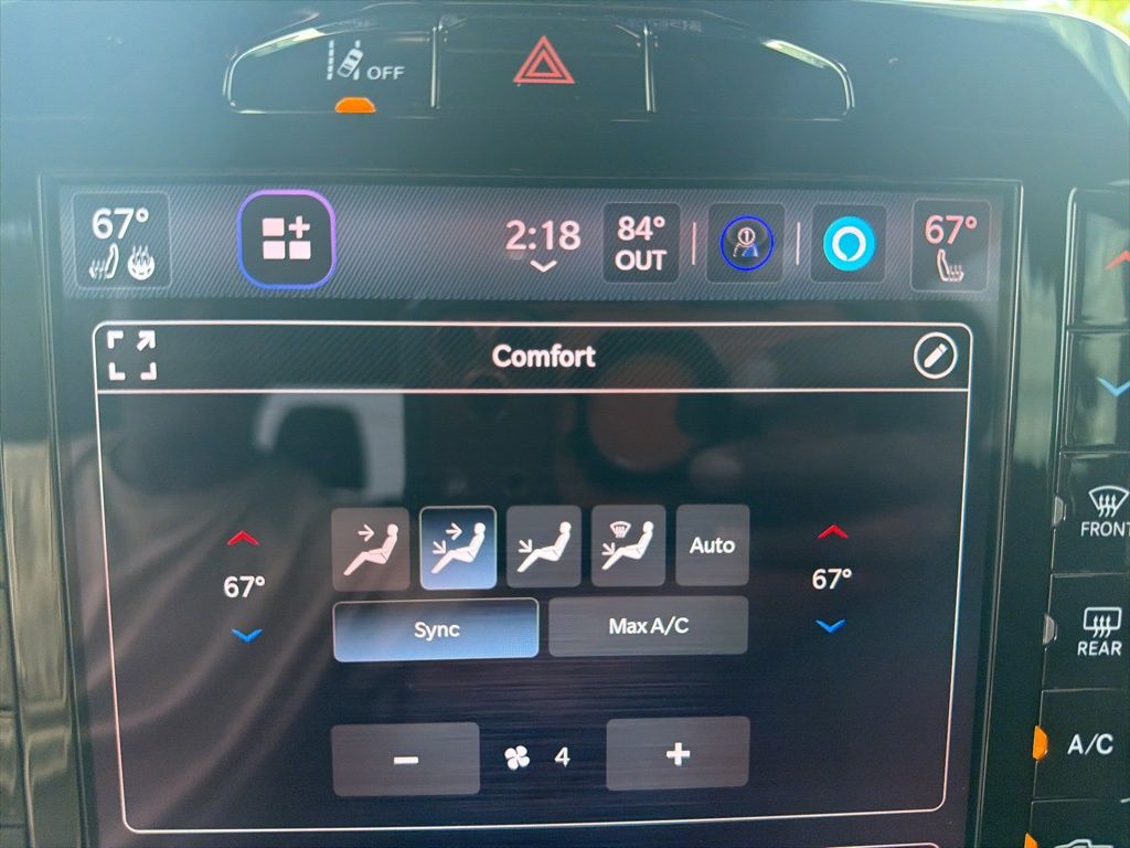2025 Ram 1500 Big Horn Crew Cab 4x4 5'7" Box