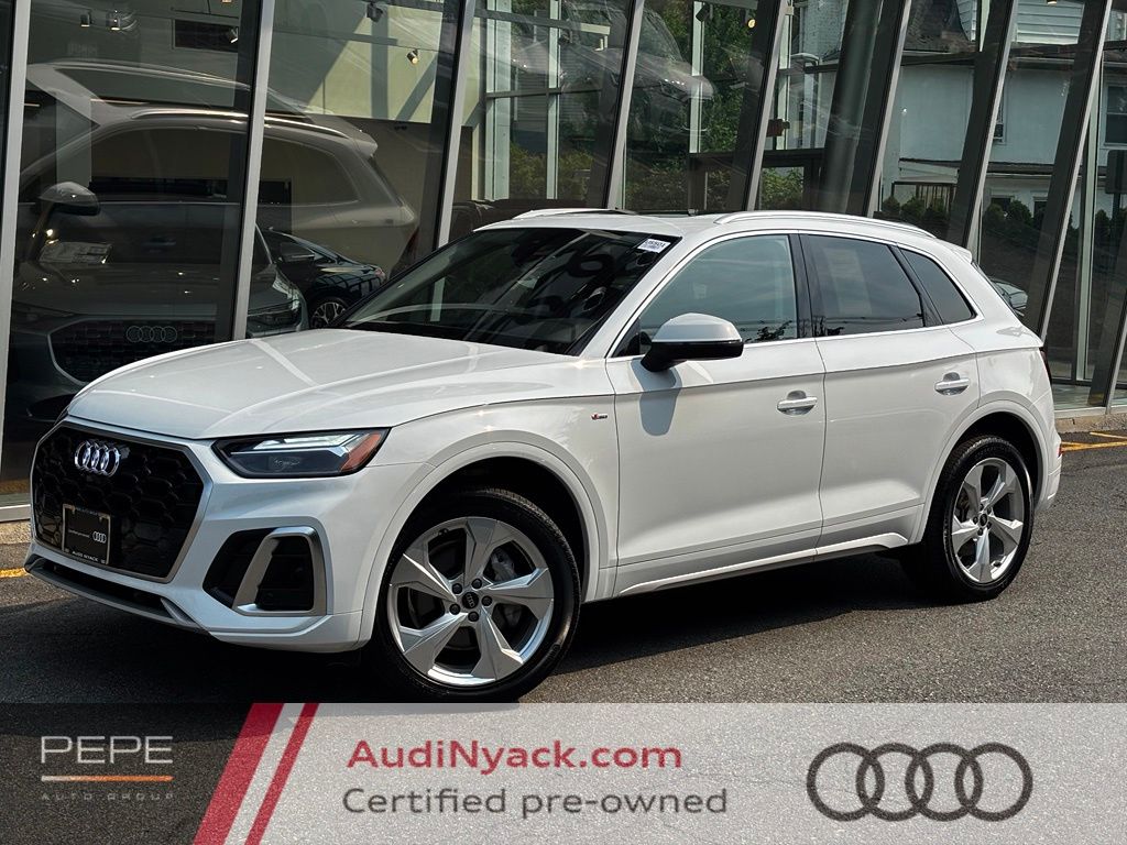 Glacier White Metallic 2023 Audi Q5 SUV / Crossover All-Wheel Drive 7-Speed Automatic