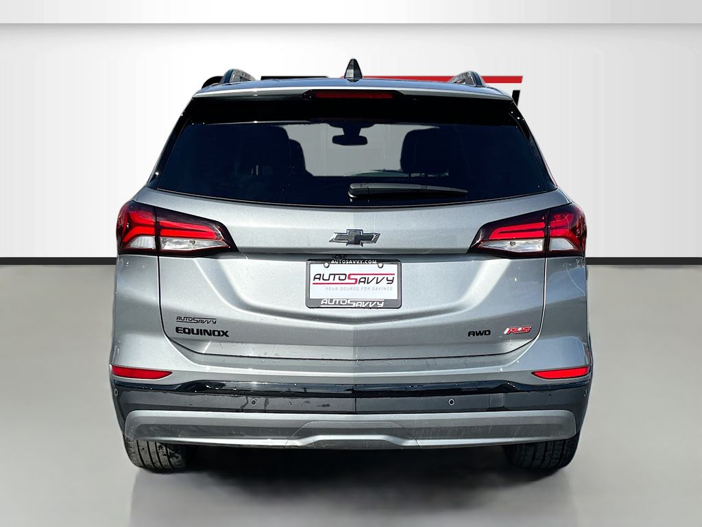 Used 2024 Gray Chevrolet RS image 6