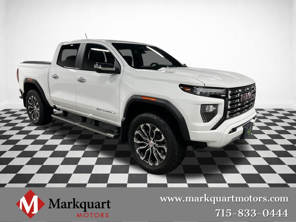 2025 GMC Canyon Denali Crew Cab 4WD