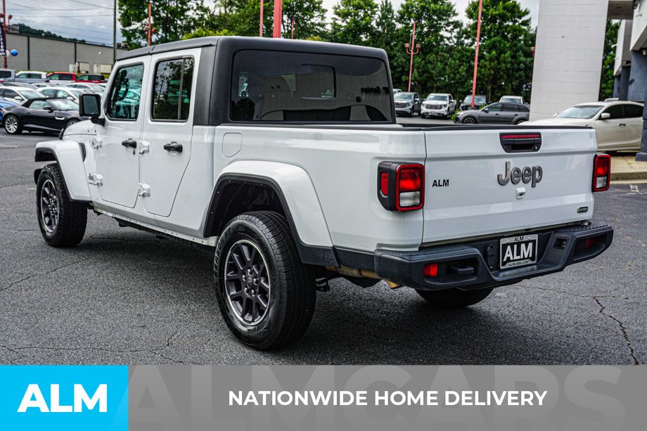 2023 Jeep Gladiator Overland photo 4