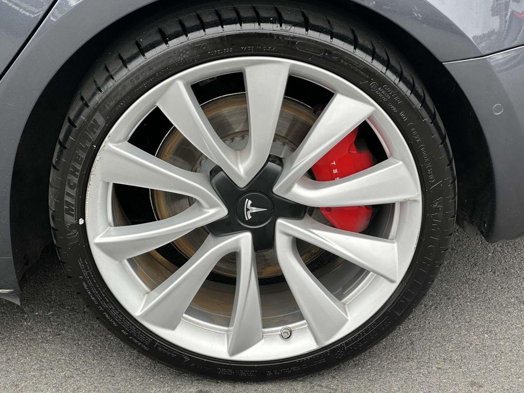 2019 Tesla Model 3 Long Range 7