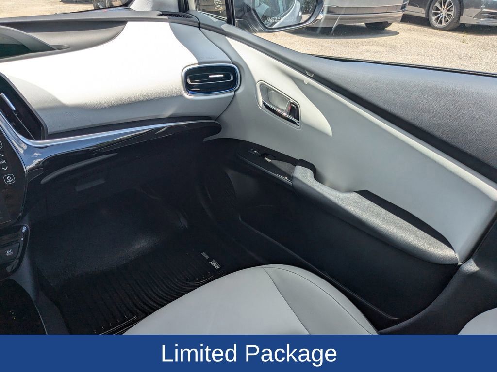 2022 Toyota Prius Limited