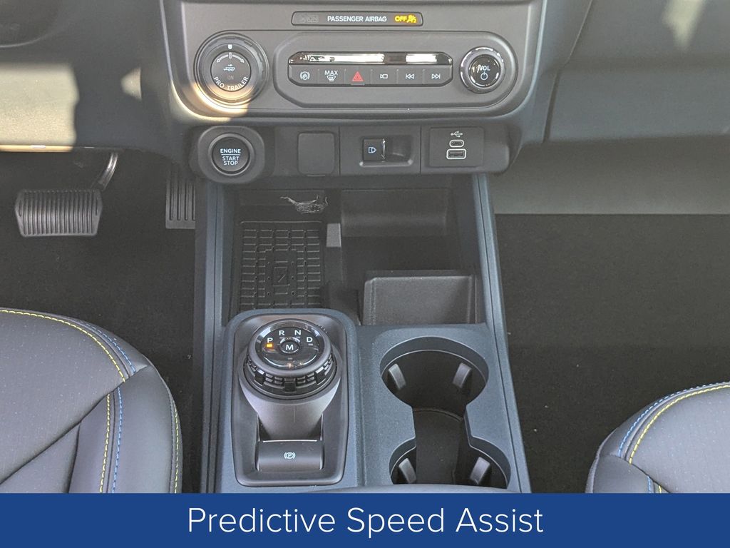 2025 Ford Maverick Lobo