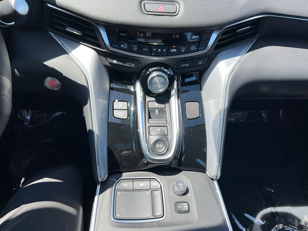 Thumbnail: 2025 Acura TLX - 19