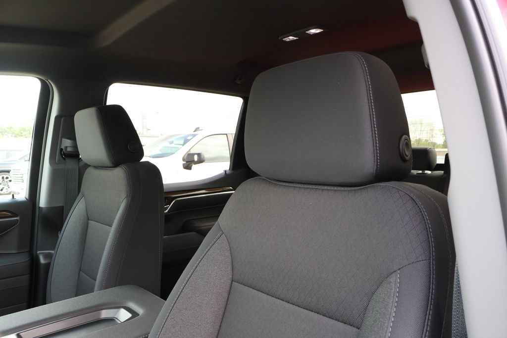 2025 Chevrolet Silverado 1500 LT 15