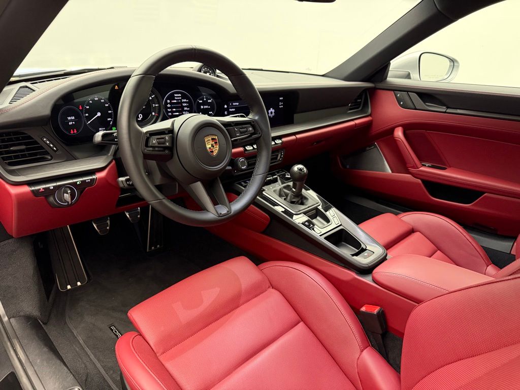 Thumbnail: 2023 Porsche 911 - 4