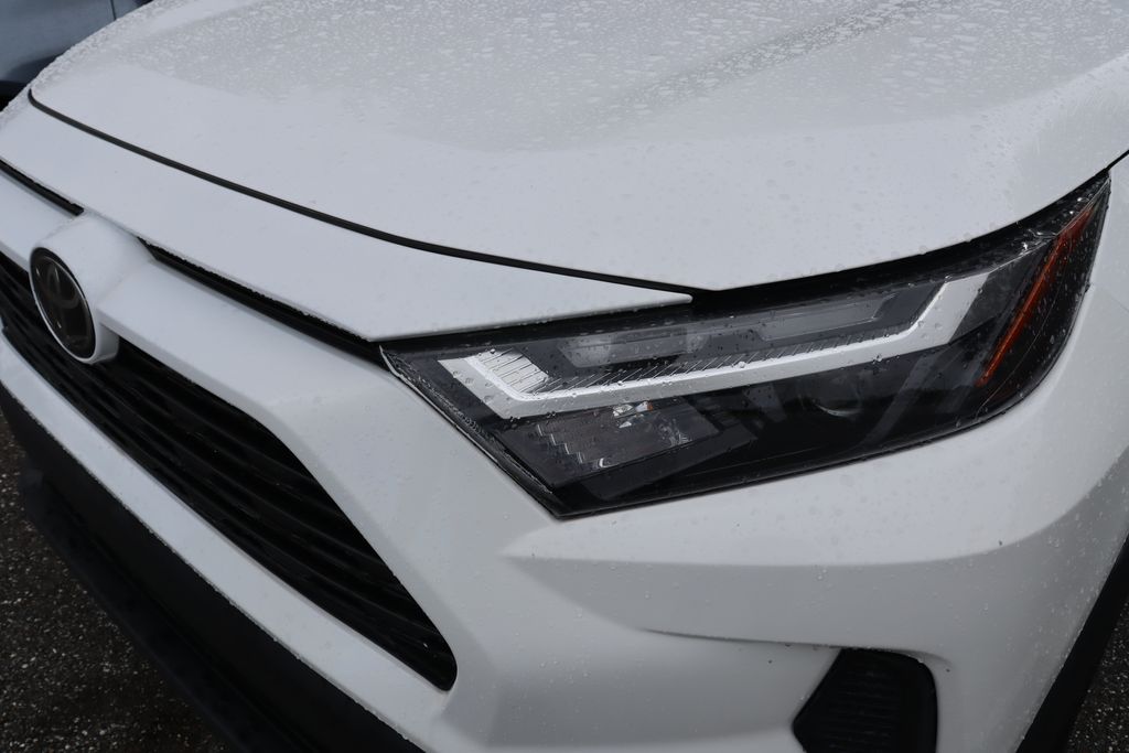 Thumbnail: 2023 Toyota RAV4 - 3