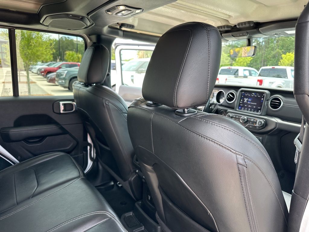 2022 Bright White Clearcoat Jeep Wrangler 4xe 4X4 SUV