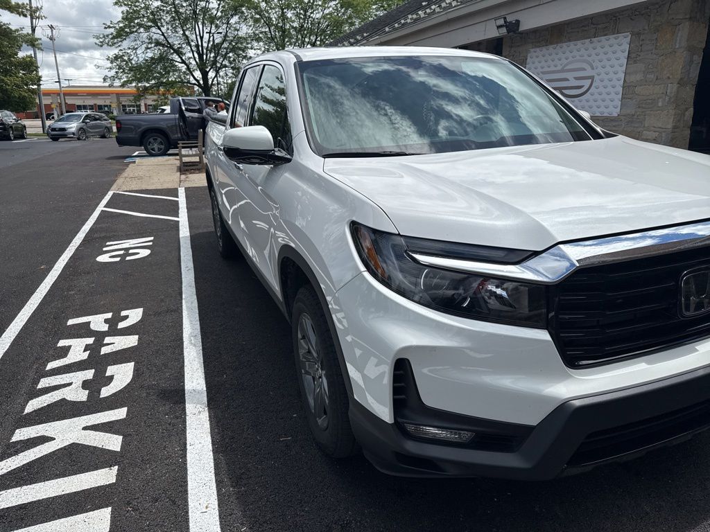 2023 Honda Ridgeline RTL-E AWD's photo