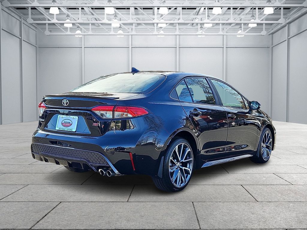 Thumbnail: 2021 Toyota Corolla - 5