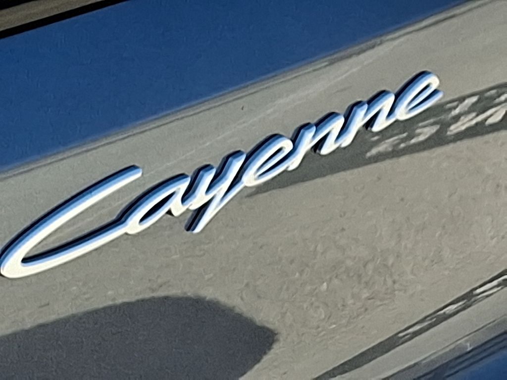 Thumbnail: 2026 Porsche Cayenne - 27
