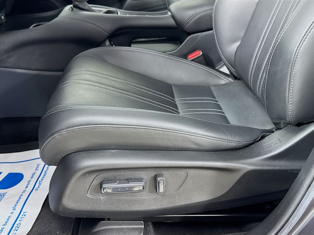Used Car 2024 Honda Hr-v  Ex-l For Sale Under $30,000 In Austin, Texas