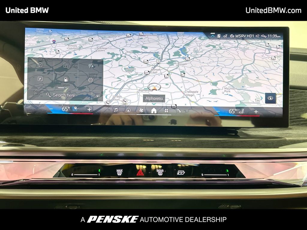 Thumbnail: 2026 BMW 7 Series - 18