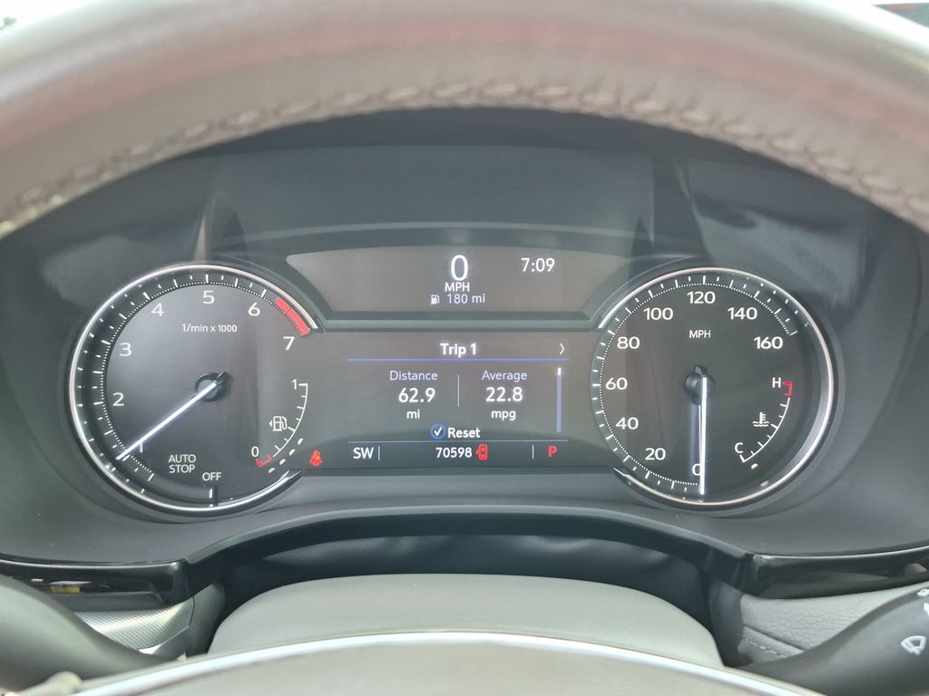 2022 Cadillac XT5 Premium Luxury White at AutoSavvy Houston Northwest