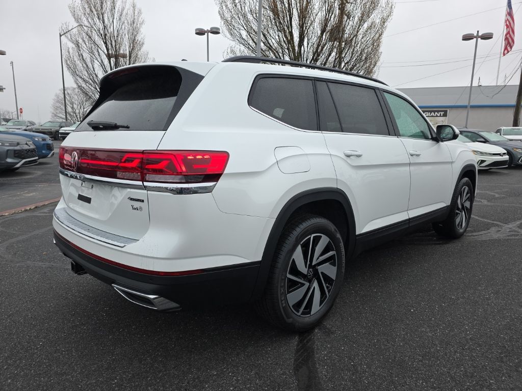 2026 Volkswagen Atlas 2.0T SE w/Technology White/off-white at Sutliff Volkswagen
