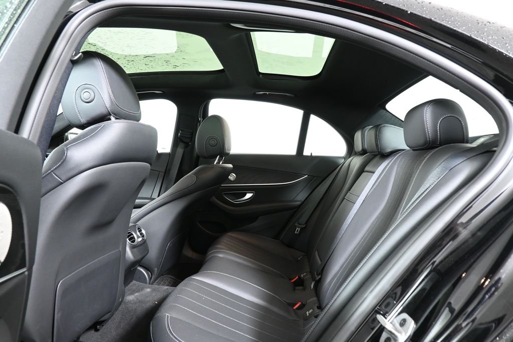 2022 Mercedes-Benz E-Class E 350 7