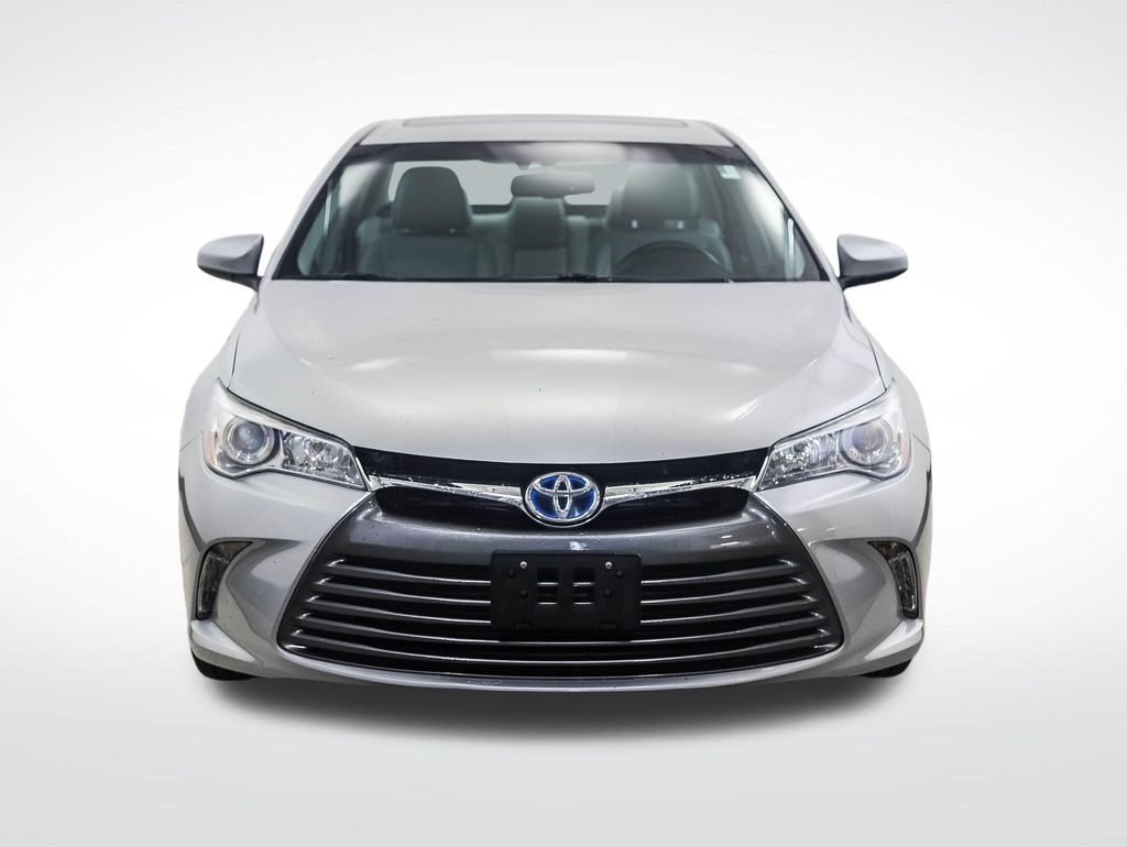 Thumbnail: 2015 Toyota Camry - 8