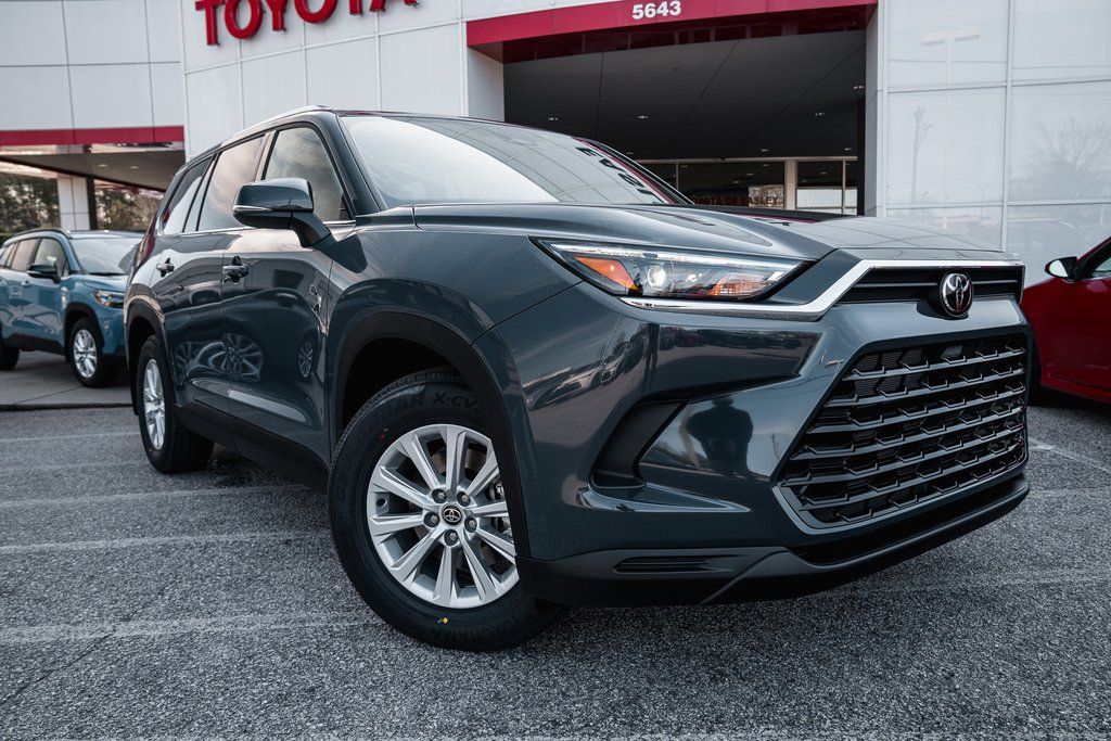 2026 Toyota Grand Highlander XLE FWD