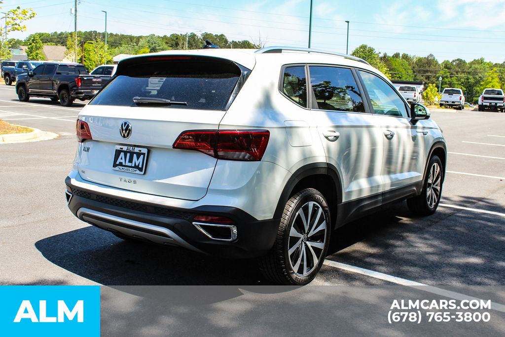 Used 2024 Gray Volkswagen 1.5T SE image 6