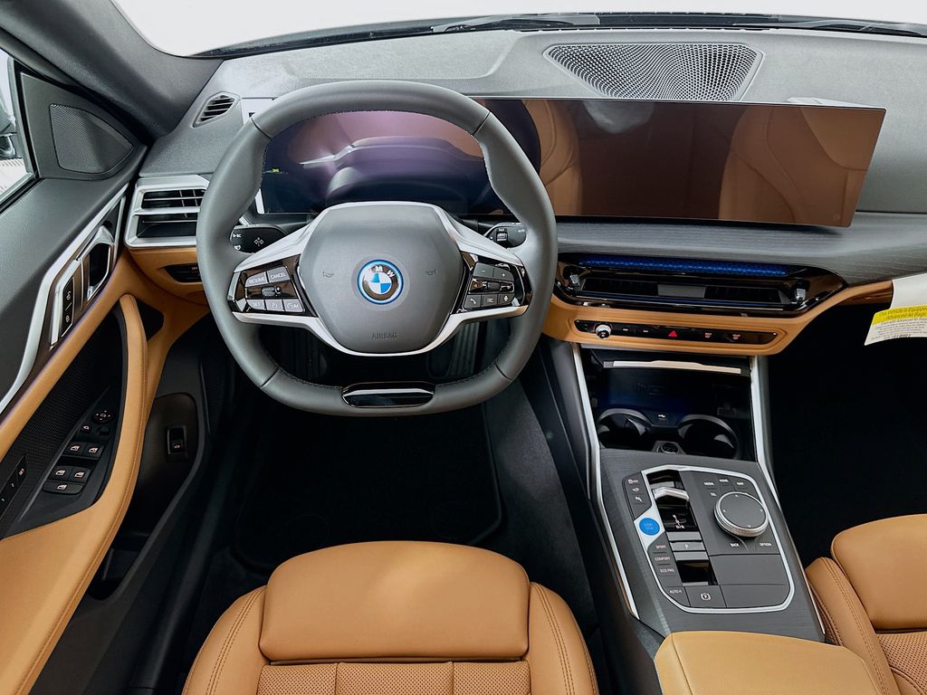 Thumbnail: 2026 BMW i4 - 19