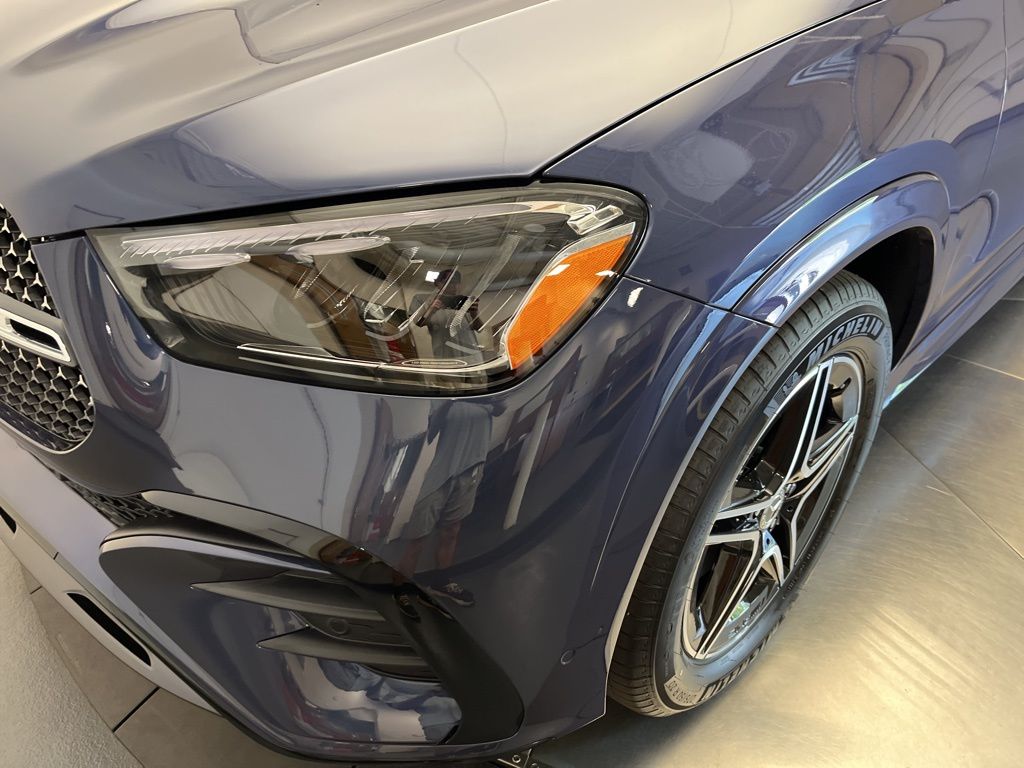 Thumbnail: 2026 Mercedes-Benz GLE - 9