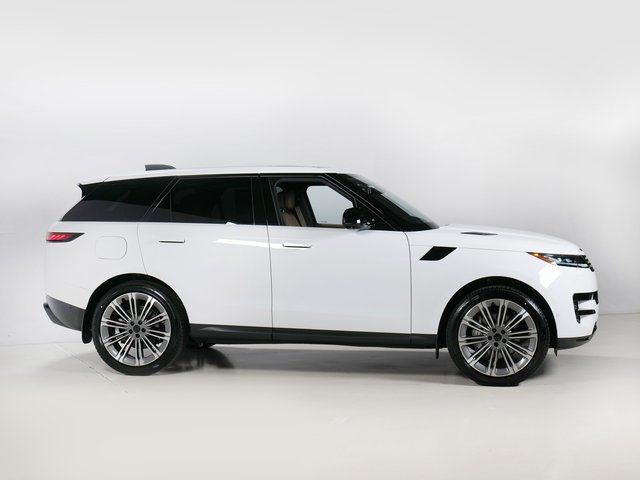 New 2026 White Land Rover SE image 28