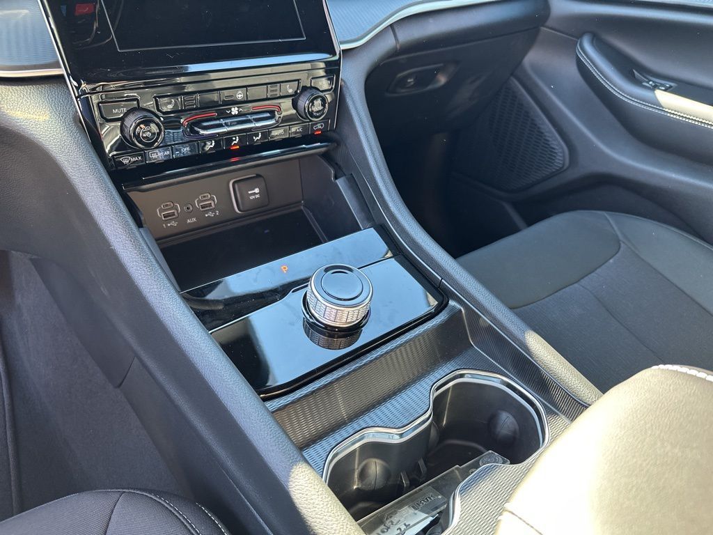 New Car 2025 Jeep Grand Cherokee L  For Sale Under $50,000 In Austin, Texas