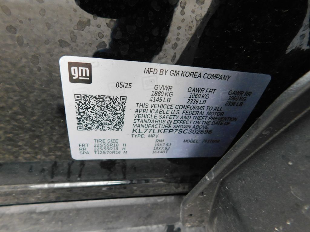 Thumbnail: 2025 Chevrolet Trax - 8