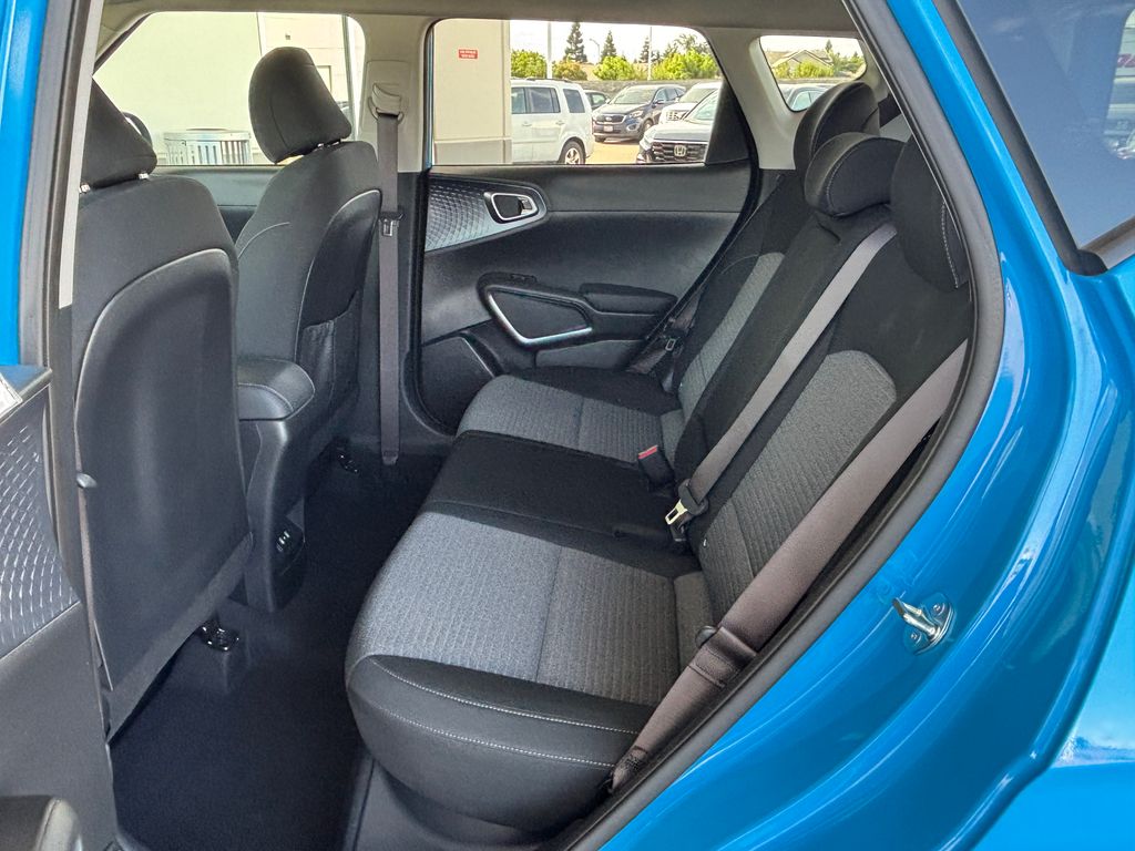 Thumbnail: 2023 Kia Soul - 24