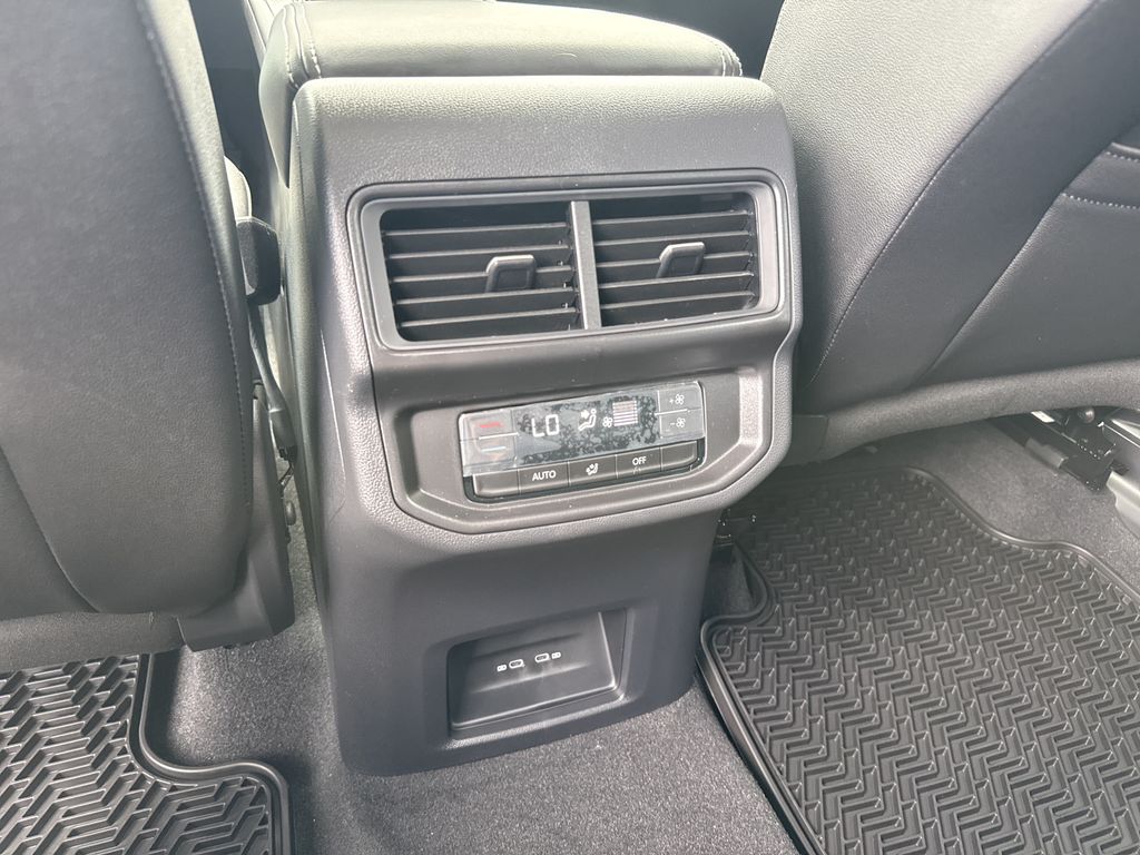2026 Volkswagen Atlas SE White at DeMontrond Auto Country