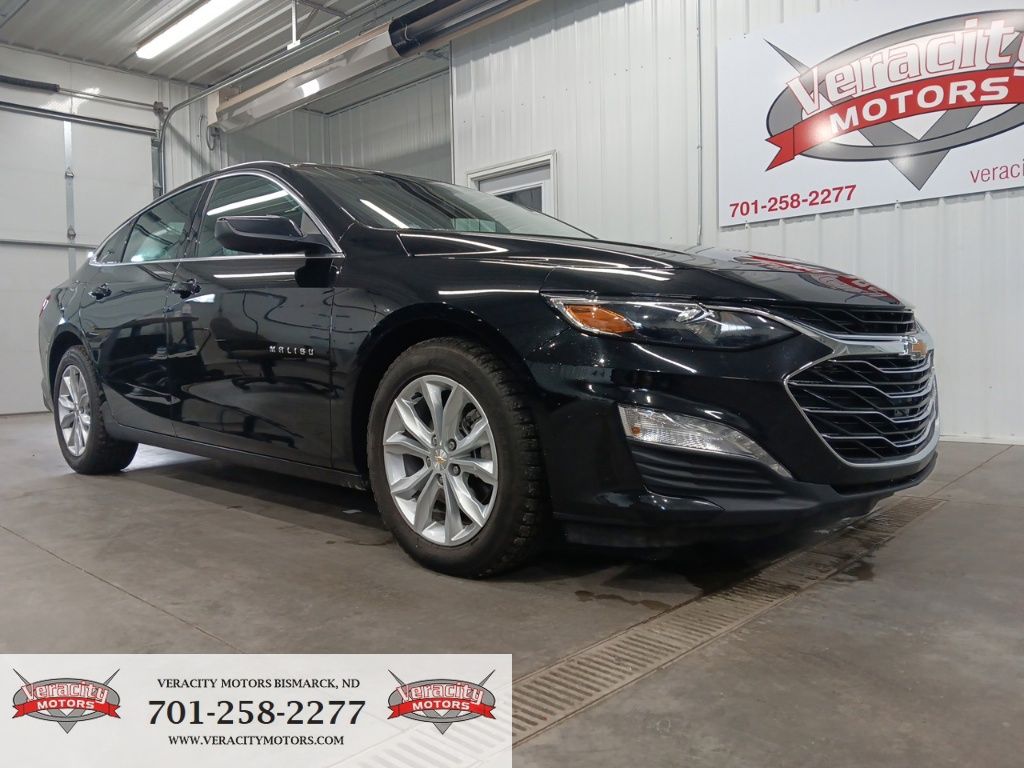 Black 2025 Chevrolet Malibu Sedan Front-Wheel Drive Continuously Variable Transmission